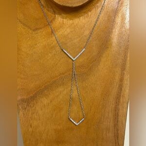 Elegant Silver Necklace with Crystal Accents